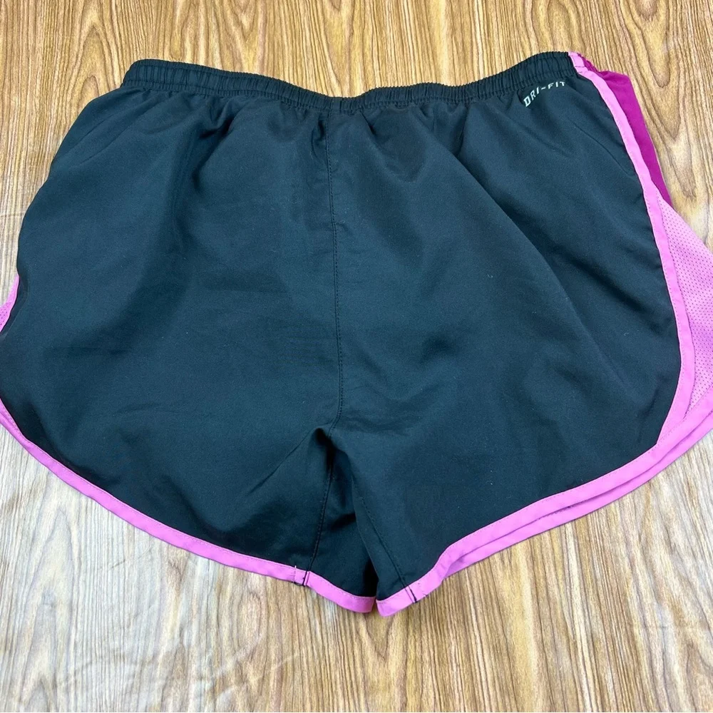 Nike Dri-Fit Lined Athletic Shorts Black/Pink - Small